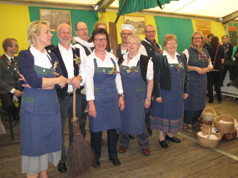 2013_06_02 Dat ole Backhus beim Festumzug 700 Jahre Hohne Bilder von Uta 005.jpg